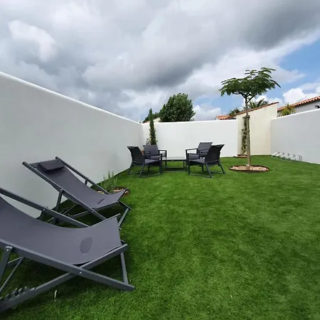 Le Clos Des Baigneurs