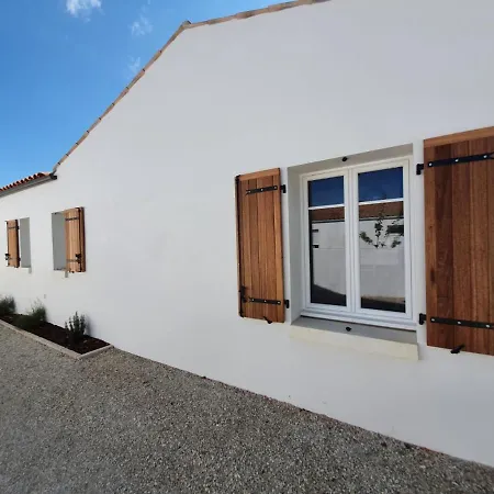 Le Clos Des Baigneurs 道拉斯奥莱龙